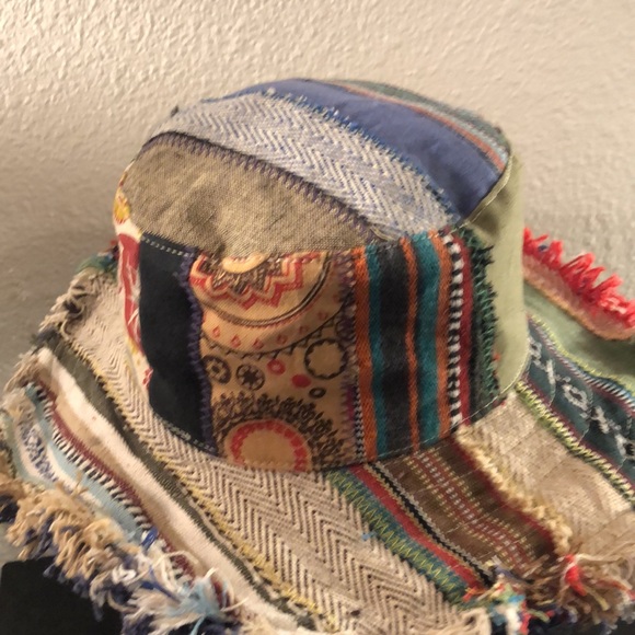 Hat - Picture 5 of 5